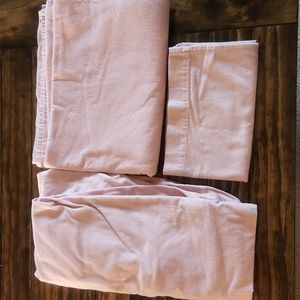 Twin flannel sheet 3 piece set